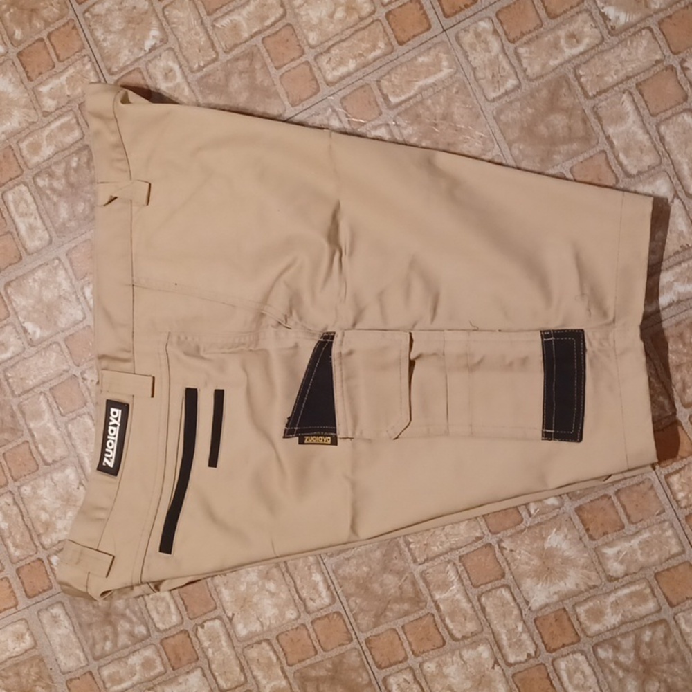 Zuda Khaki Cargo Shorts with Black Accents Zuoiaya Tactical Shorts Size 38
